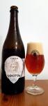 Cobolis - Xenofon 22°, American Barley Wine lahev a sklenice